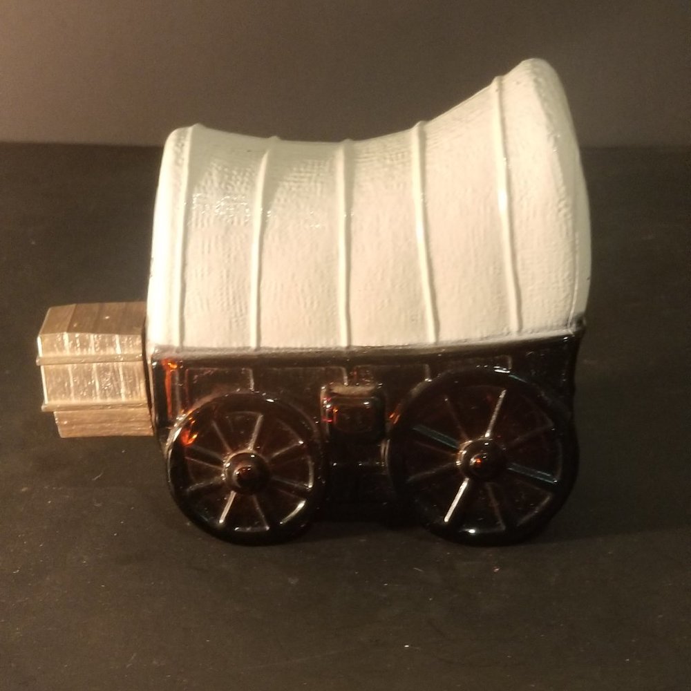 AVON COLOGNE BOTTLE WILD COUNTRY WAGON